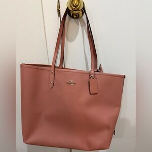 Coach Rose-Tan reversible camo print large Tote Bag